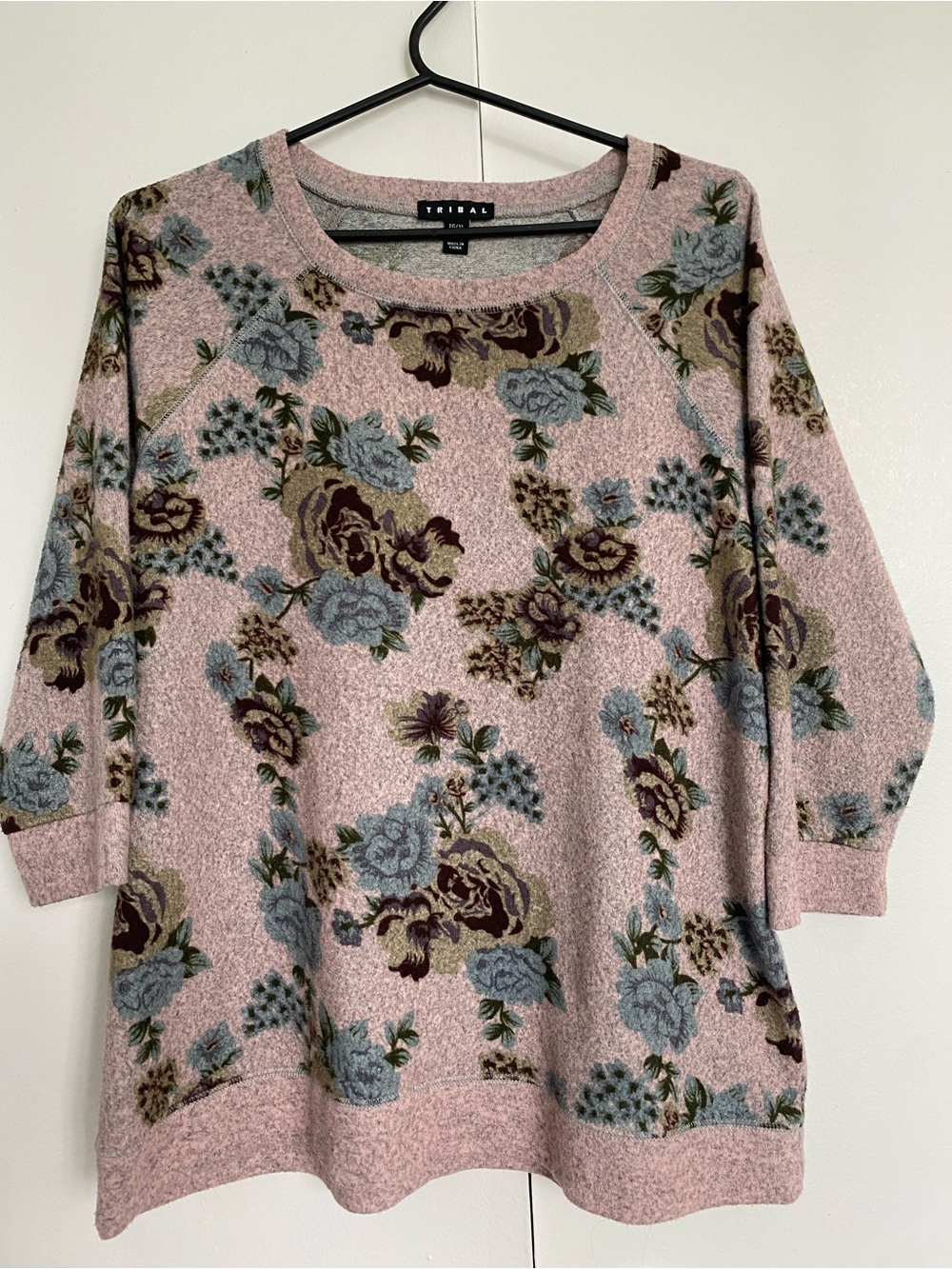 TRIBAL Pink Floral 3/4 Sleeve Sweater Top